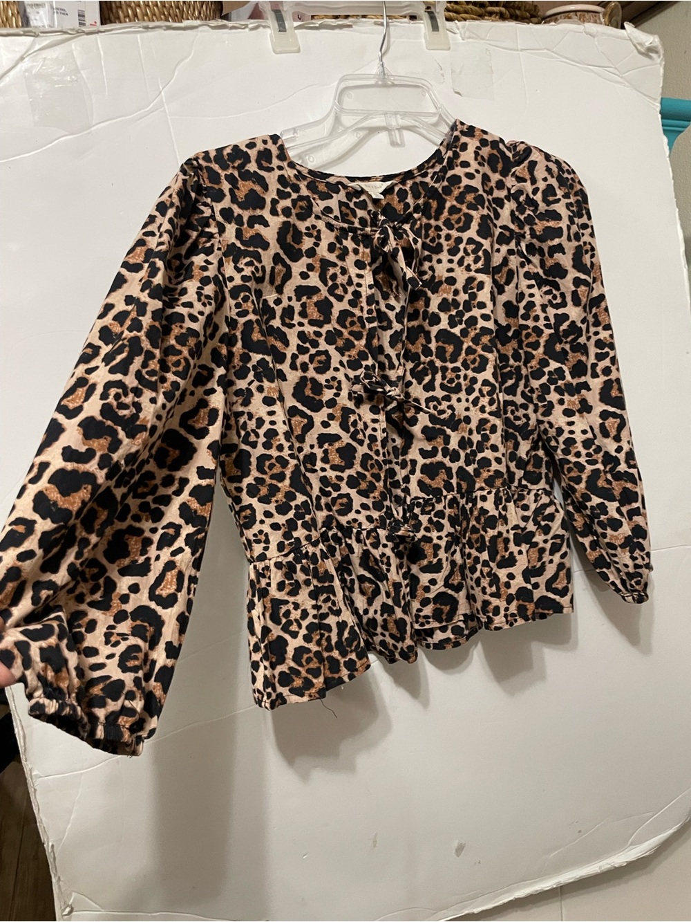 Sim & Sam Leopard Print Babydoll Peplum Tie Front Long Puff Sleeve Boho Top SZ M - Picture 15 of 16